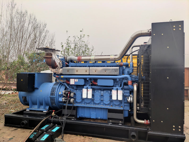 曹妃甸柴油发电机组更换机油时,应遵循哪些步骤?