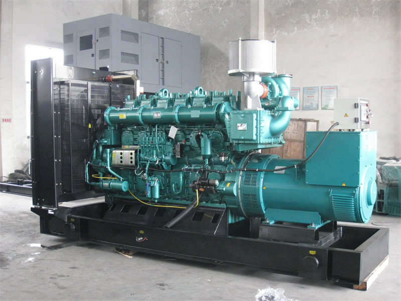曹妃甸200KW 柴油发电机的油耗是多少?